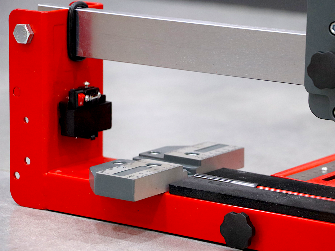 Machine de découpe de carreaux KRIT, longueur 1200 mm 
