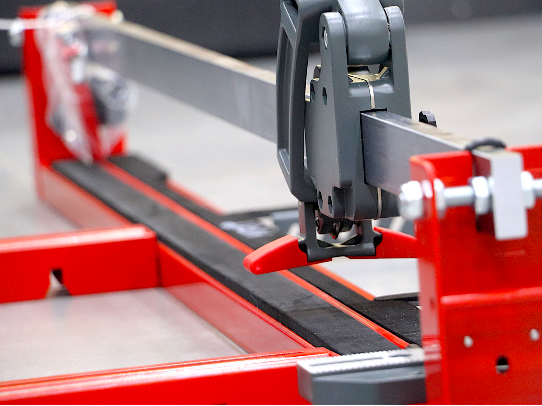 Machine de découpe de carreaux KRIT, longueur 1200 mm 