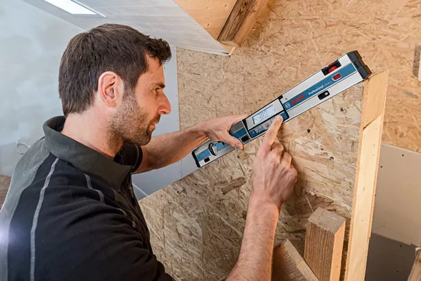 Bosch GIM 60 L Professional جهاز قياس الميل الرقمي