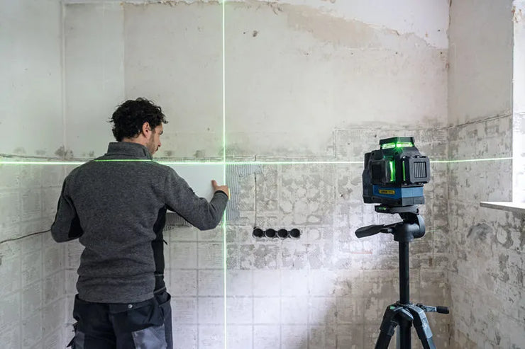 نڤو لازر BOSCH الذكي GLL 12V-100-33 CG - 3 خطوط خضراء 360°