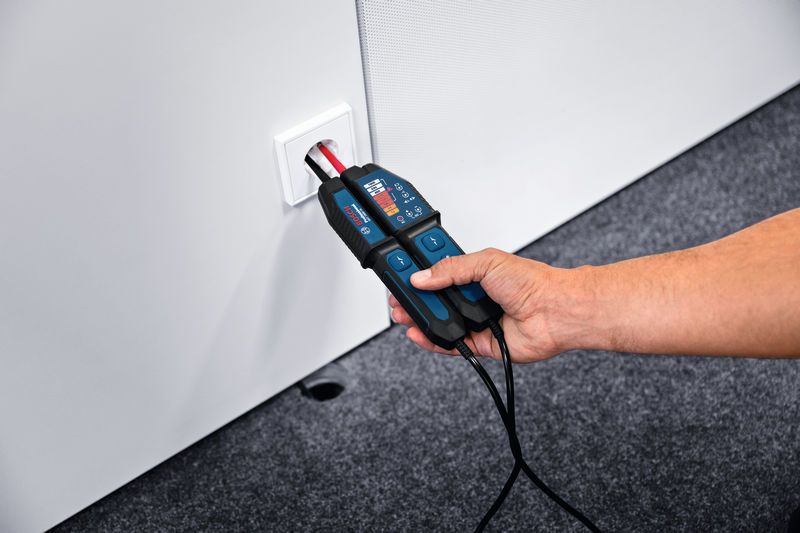 جهاز اختبار الفولطاج BOSCH GVT 1000-15 - حماية IP65 و قياس حتى 1000V