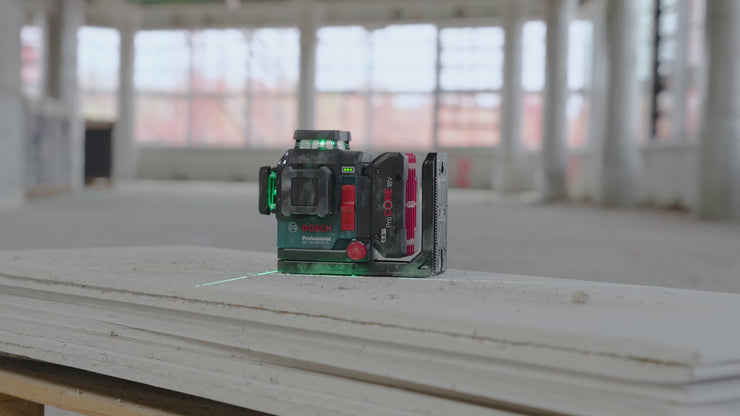 نڤو لازر BOSCH الذكي GLL 18V-120-33 CG - 3 خطوط خضراء 360°